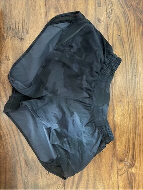 lululemon athletica Women's Black Camo Athletic Shorts